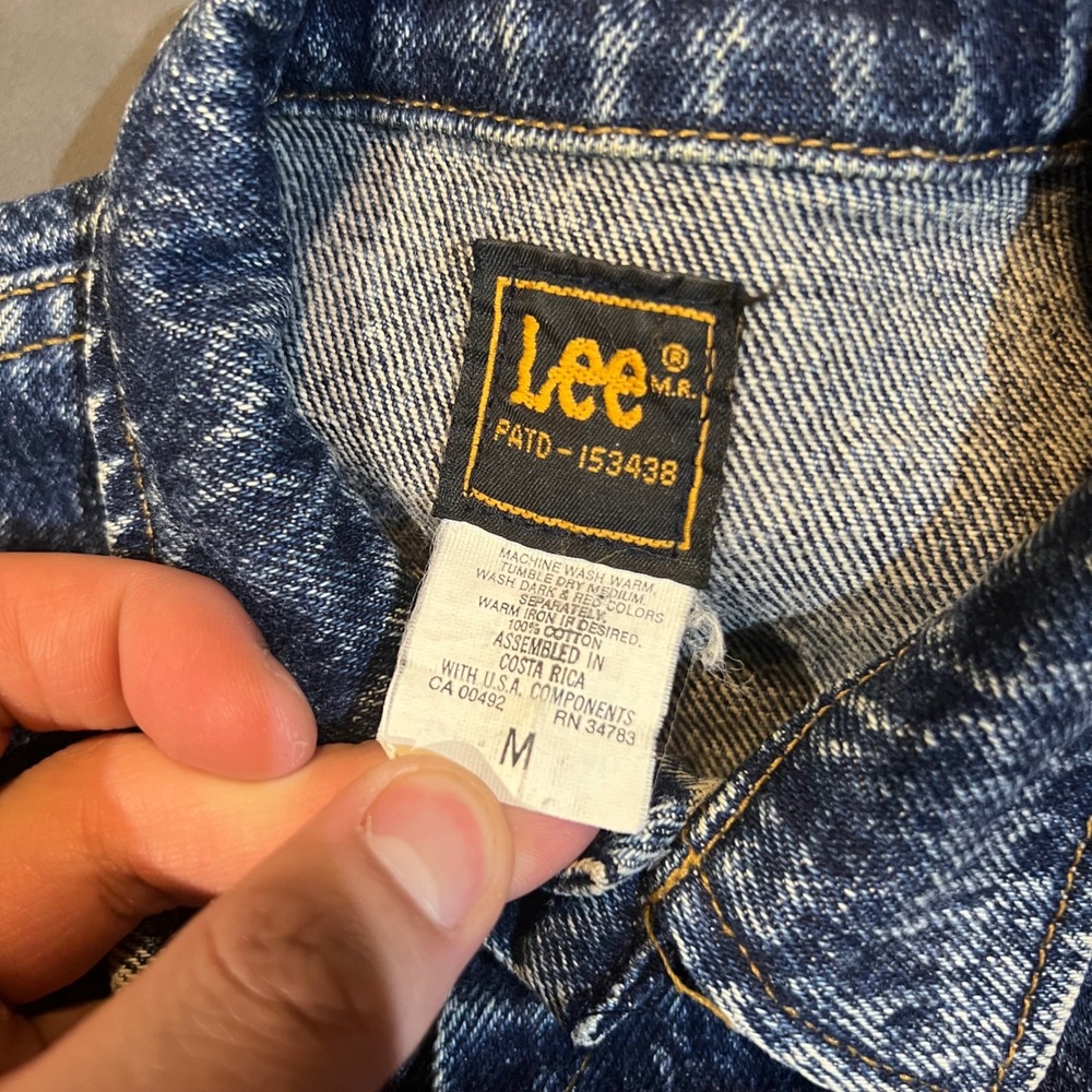 Vintage Lee Acid Wash Denim Trucker Jacket Dark Blue Womens Medium 100% Cotton - Picture 3 of 5